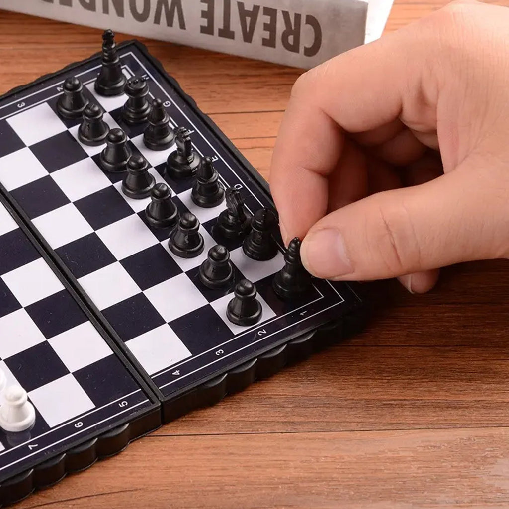 Chessboard with case - Magnetic Chess Board