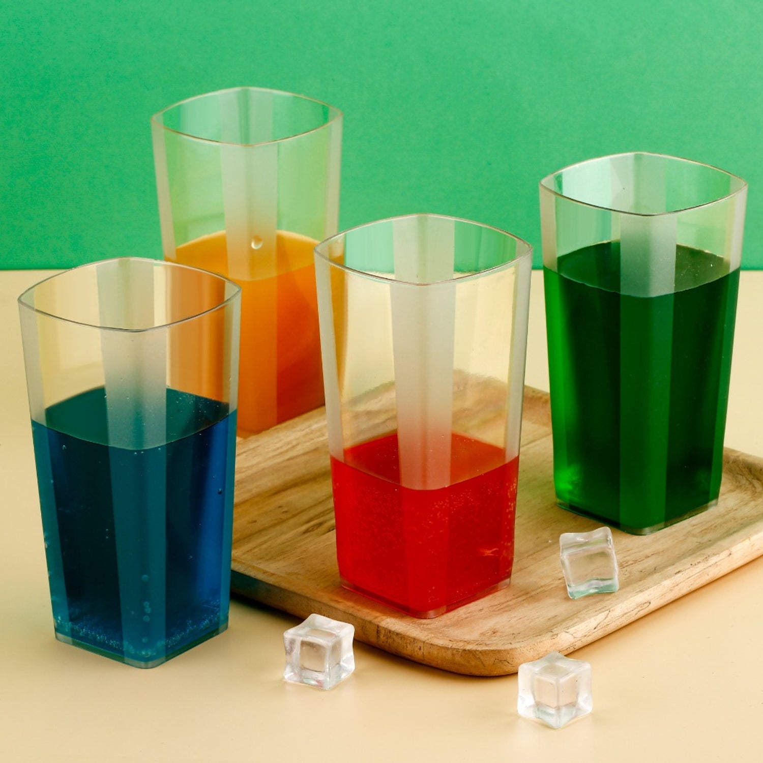 Unbreakable Stylish Plastic Glass Set