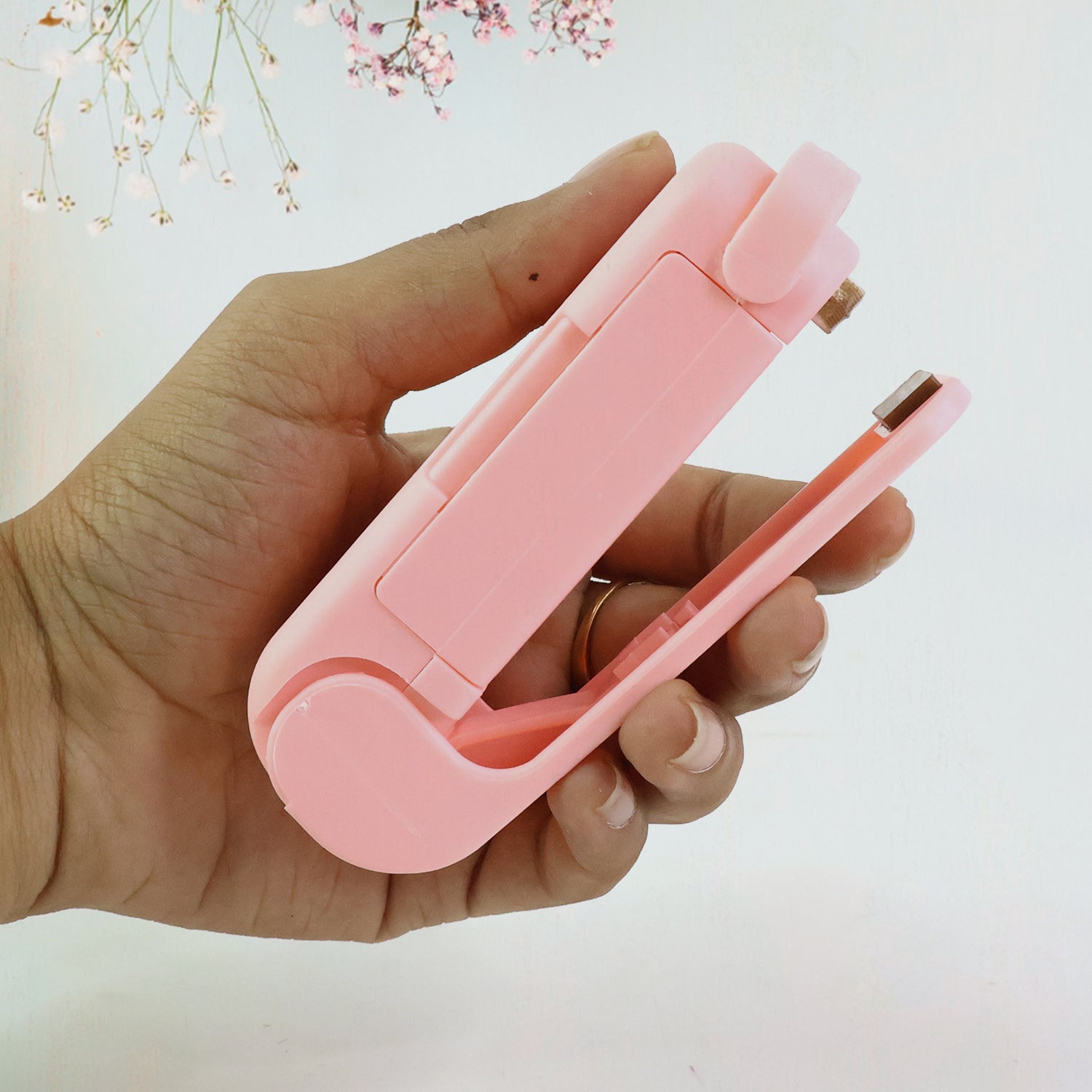 Mini Plastic Bag Sealer – Portable Heat Sealing Machine