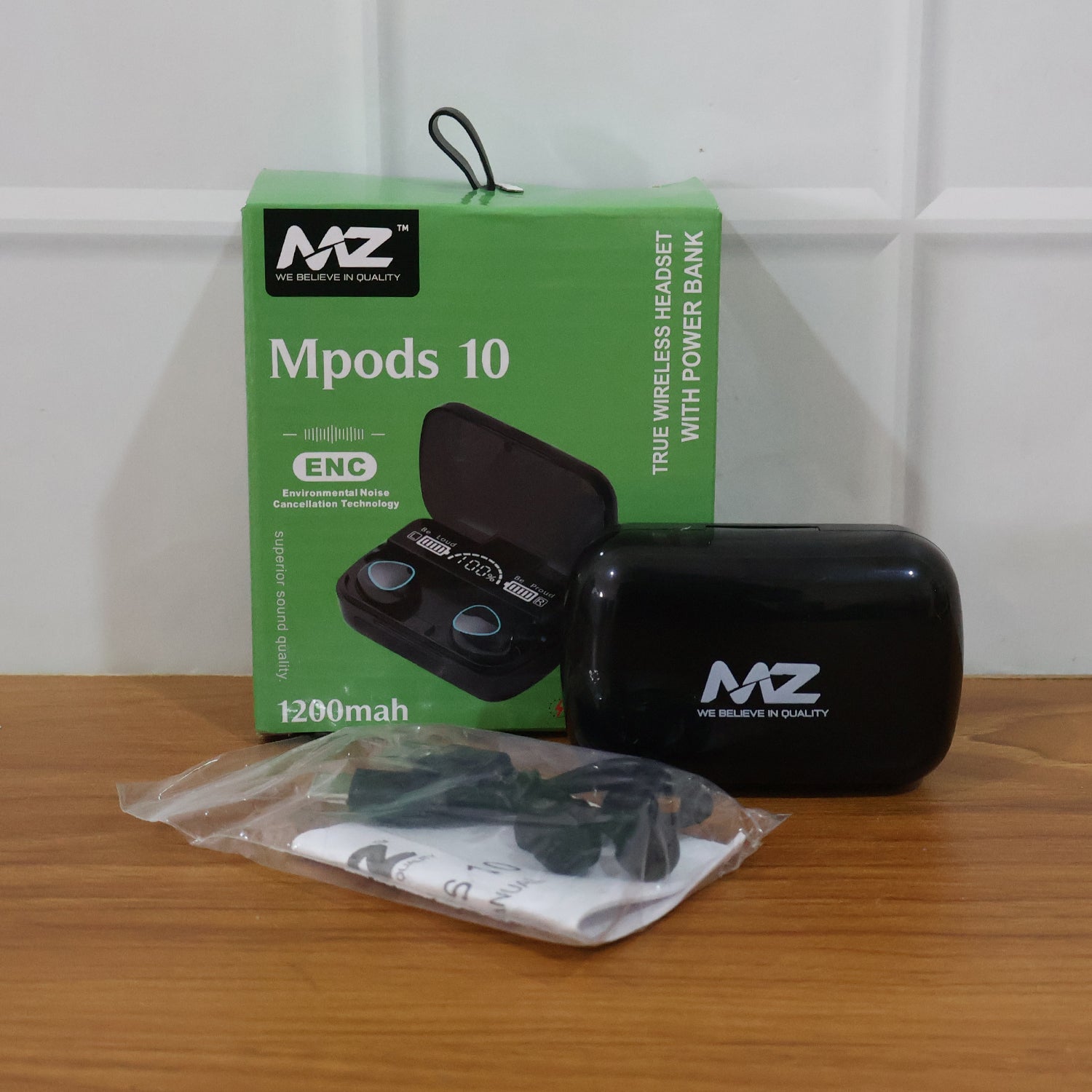 Newest Wireless In-Ear Earbuds- Mini Stereo with Mic