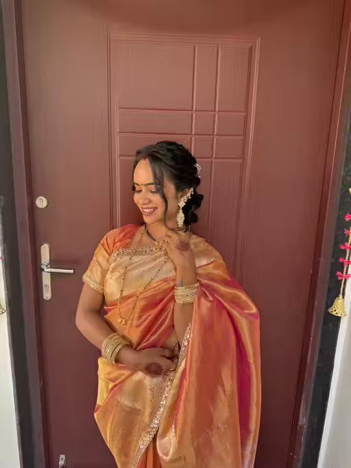Special Tissue Silk Saree with Lace Border – Banarasi Party Wear