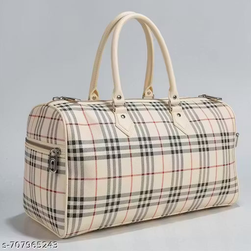 Classic Weekender Duffel Bag | 25L Cabin‑Friendly | Quilted Pattern