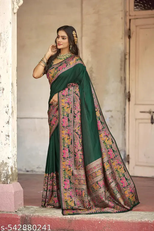 Dark Green Pure Dola Silk Handloom Paithani Saree