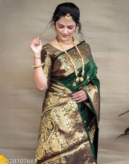 Rich Green Banarasi Silk Saree – Golden Zari Border & Heavy Pallu