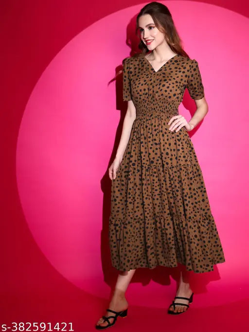 Women’s V‑Neck Fit & Flare Midi Dress – Maroon, Crepe, Short Sleeves