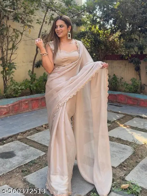 Beige Simmer Designer Saree – Elegant Lace Border with Art Silk Blouse